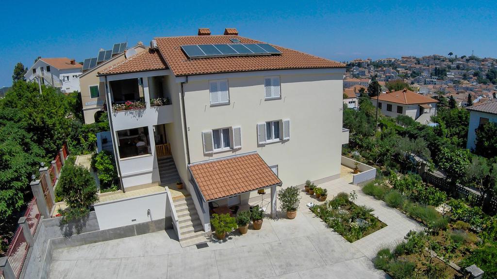 Apartmani Dorita Mali Lošinj Extérieur photo