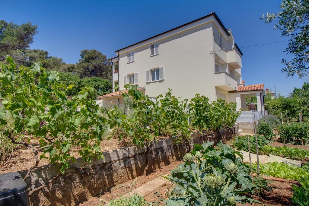 Apartmani Dorita Mali Lošinj Extérieur photo