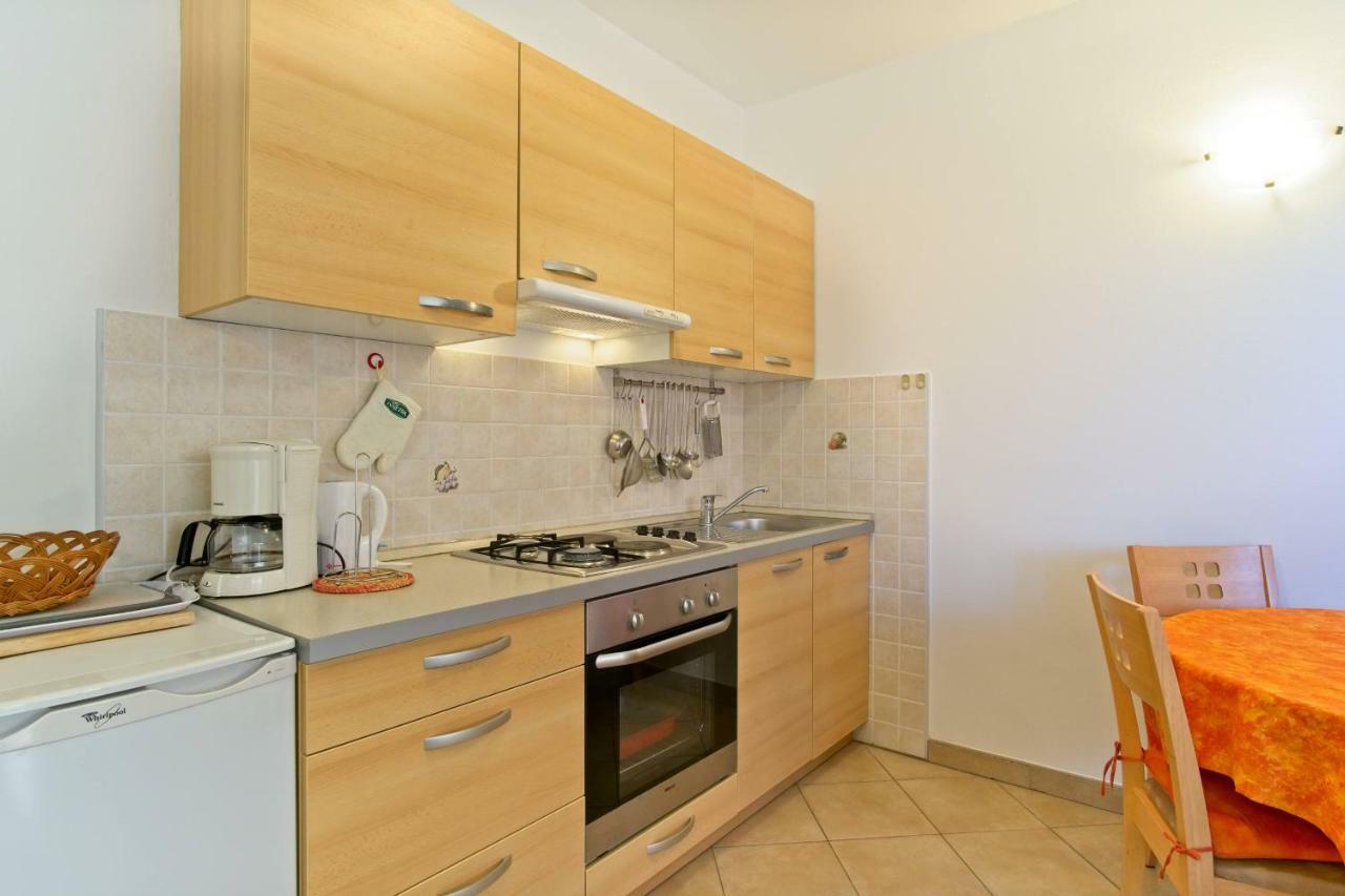 Apartmani Dorita Mali Lošinj Extérieur photo