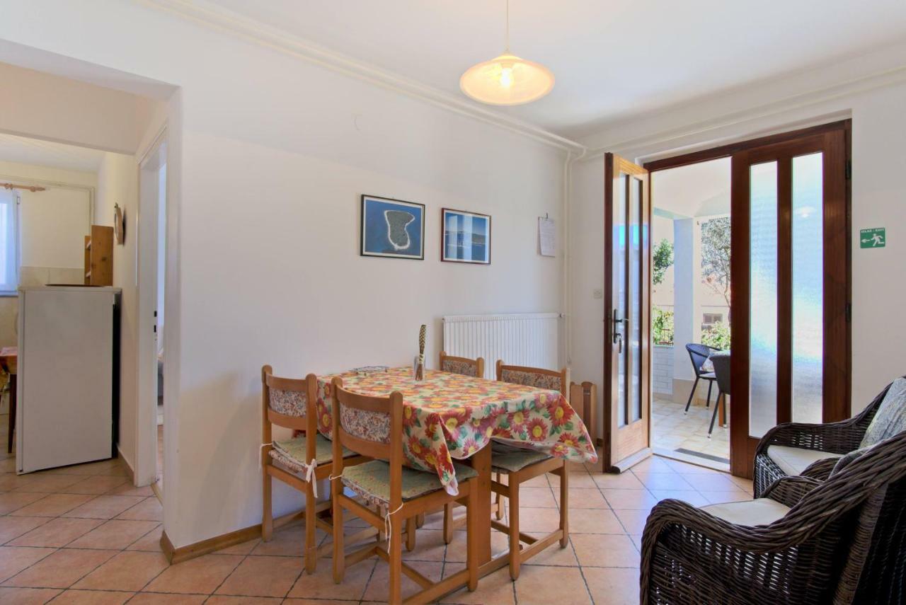 Apartmani Dorita Mali Lošinj Extérieur photo