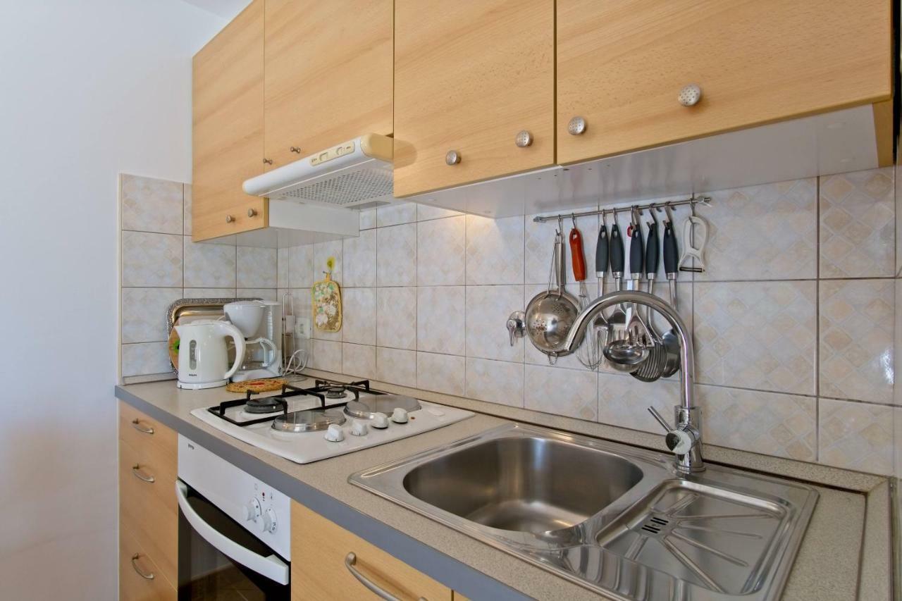 Apartmani Dorita Mali Lošinj Extérieur photo