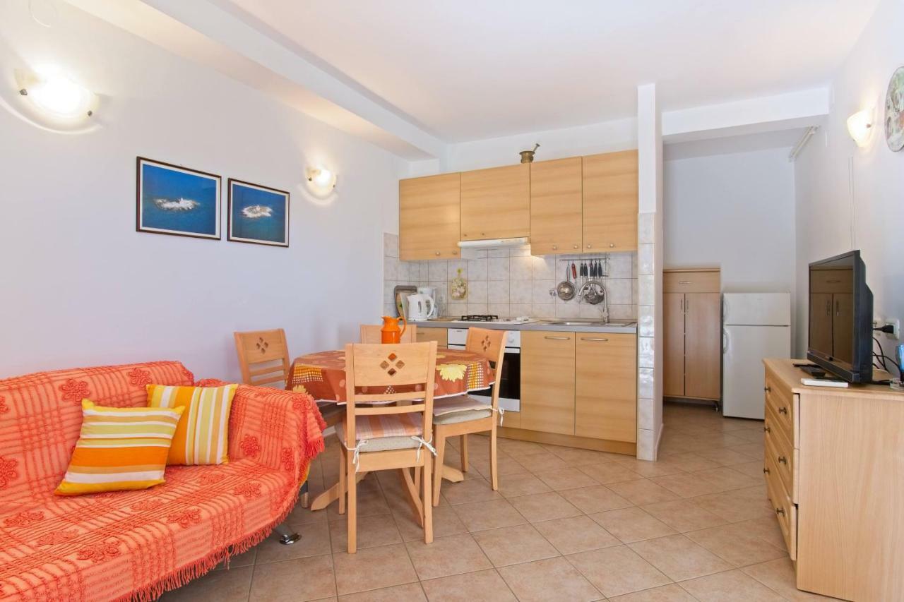 Apartmani Dorita Mali Lošinj Extérieur photo
